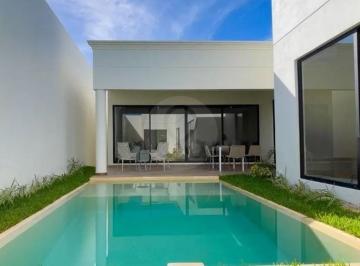 Casa · 170m² · 2 Recámaras · 2 Estacionamientos · Ukum: Casa en Venta en Jardines de Conkal