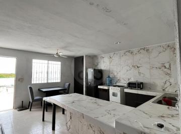 Casa · 285m² · 2 Recámaras · 2 Estacionamientos · Casa en Venta en Pueblo Chicxulub Puerto