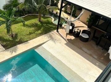 Casa · 390m² · 5 Recámaras · 3 Estacionamientos · Casa en Venta en Pueblo Dzitya