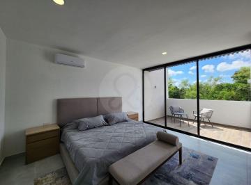 Casa · 306m² · 4 Recámaras · 2 Estacionamientos · Casa en Venta en Chablekal