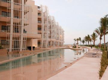 Departamento · 241m² · 3 Recámaras · 2 Estacionamientos · Penthouse en Venta en Telchac Beachfront