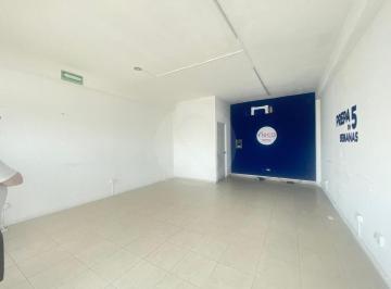 Local comercial · 38m² · 5 Estacionamientos · Local en Renta en Fraccionamiento San Antonio Cucul