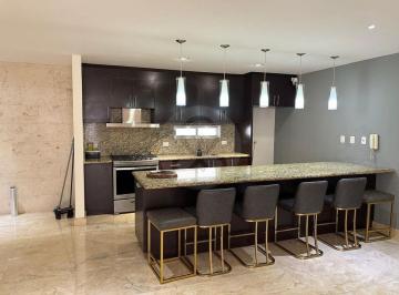 Departamento · 178m² · 3 Recámaras · 2 Estacionamientos · Departamento en Venta en Fraccionamiento Montebello