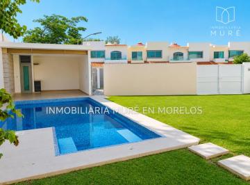 Casa de 4 habitaciones, Jiutepec · Hermosa Residencia con Enorme Jardin y Alberca Privada Excelente Ubicacion en Cuernavaca Morelos