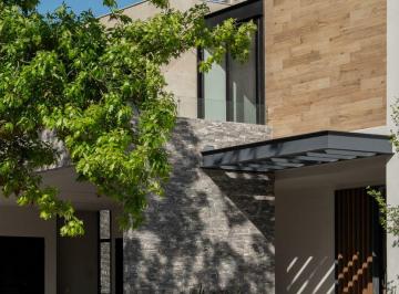039a04f1d73afaef0d4b1df33536e894a73e435f6c00e1783111814502276cfe · Casa Venta en Privada Punta Cordillera