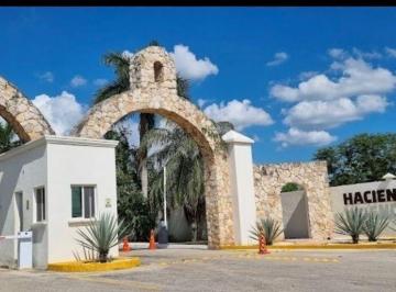 e4ab9896a99b83a4630153dbf209d011f48d913cec3b62502af9d98e3613edcc · Lote en Venta en Privada Hacienda Cholul.