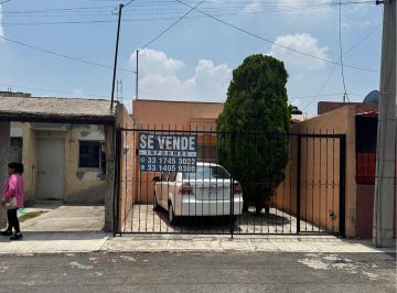 Casa de 2 habitaciones, San Pedro Tlaquepaque · Casa en Venta en Las Junta Tlaquepaque