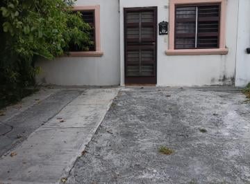 Casa de 2 habitaciones, Apodaca · Casa en Venta en Fracc. Treboles Apodaca!