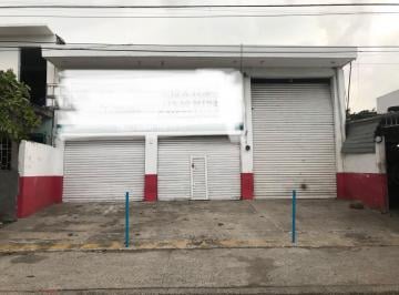 Local comercial · 175m² · 3 Estacionamientos · Local Renta, 175 m², Prol. Miguel Alemán, Col Adolfo López Mateos, Veracruz