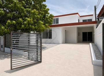 Fachada 2.png · Casa en Venta en Pacabtun