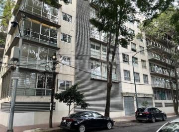 Departamento · 80m² · 2 Recámaras · 1 Estacionamiento · Departamento Amueblado en Renta con Balcón | Escandón