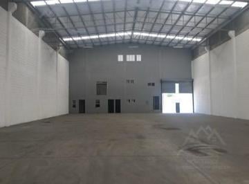 Bodega comercial · 1094m² · Bodega en Renta de 1094 m Santa Catarina Nuevo León.