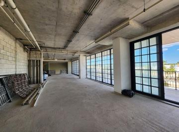 Local comercial · 665m² · 1 Estacionamiento · Local en Renta en Fraccionamiento Altabrisa