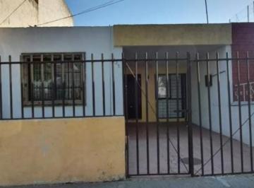 Casa de 2 habitaciones, San Pedro Tlaquepaque · Casa Restaurada en La Colonia El Verrgel
