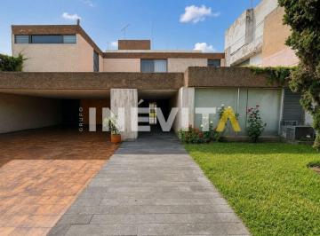 Casa de 5 habitaciones, Guadalajara · Casa en Renta, Jardines del Bosque, Guadalajara