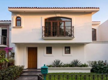 Casa en condominio de 3 habitaciones, Coyoacán · Casa en Venta en Chimalistac — $17,900,000