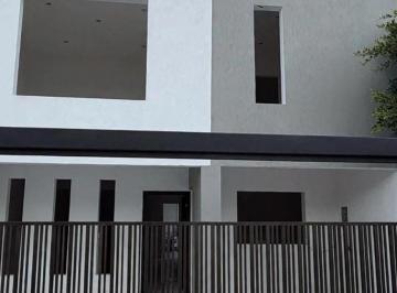 Casa de 3 habitaciones, Guadalajara · Excelente Casa en Venta Totalmente Remodelada en La Colonia Santa Elena Alcalde
