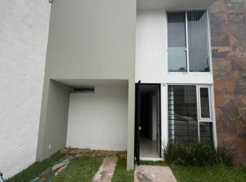 Casa en condominio de 4 habitaciones, Zapopan · Casa en Venta en Girasoles Acueducto, Dentro de Condominio Privado