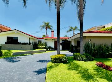 Casa en condominio de 3 habitaciones, Tlajomulco de Zúñiga · Casa en Venta "Club de Golf Santa Anita"