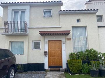 Casa de 3 habitaciones, Metepec · Casa en Renta Metepec Los Castaños