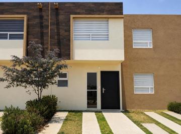 Foto 1 · Casa en Condominio en Renta en Calimaya, México
