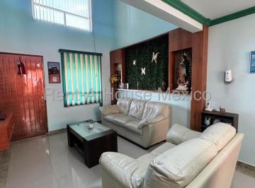Casa de 3 habitaciones, Querétaro · San Isidro Juriquilla Casa en Venta con Recámara en Planta Baja y Roof Garden Rah3708