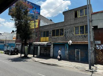Bodega comercial , Iztacalco · Venta Bodega con Terreno, 4 Locales Comerciales y Oficinas de Enorme Potencial Logístico