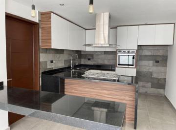Casa en condominio de 3 habitaciones, San Andrés Cholula · Moderna Casa en Lomas 1