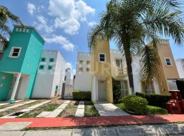 Casa · 118m² · 3 Recámaras · Casa en Venta en Campestre Las Palmas, Sjr, Querétaro.