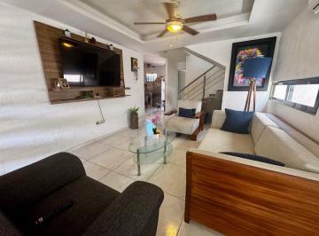 Casa · 168m² · 3 Recámaras · 1 Estacionamiento · Casa en Venta en Fraccionamiento Los Héroes