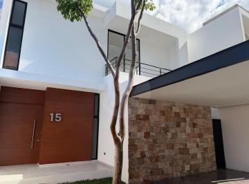 Casa · 300m² · 4 Recámaras · 2 Estacionamientos · Casa en Venta en Santa Gertrudis Copo