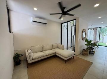 1 · Casa en Venta en Temozon Merida