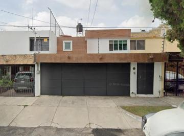 Casa de 3 habitaciones, Zapopan · Venta de Hermosa Casa Ubicada en Prados Guadalupe, Zapopan, Jalisco
