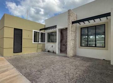 Casa en condominio · 200m² · 3 Recámaras · 2 Estacionamientos · Casa en Condominio en Venta en San Diego Cutz