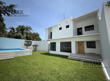 Venta de casa en Acapatzingo, Cuernavaca · Venta de Casa con Alberca, Lomas del Aguila, Cuernavaca, Morelos…clave 6353