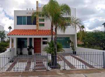 Casa de 4 habitaciones, Querétaro · Casa en Venta en Cumbres del Lago, Juriquilla, Qro.