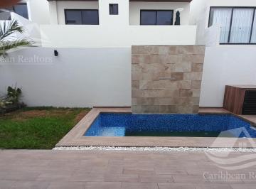 Casa · 220m² · Casa en Fraccionamiento Vía Cumbres