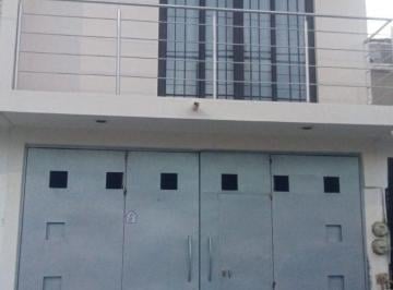 Casa de 4 habitaciones, León · Se Renta Casa en Santo Domingo
