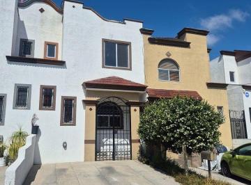 6403f1f196835a737226ad1831fe9f0baeb881106edb1718382dd5933c4bb618 · La Casa en Renta | Jardines de Agua Caliente
