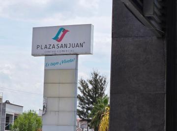 Local comercial , San Juan del Río · Venta Local Pb en Sjr Qro Plaza San Juan Junto a Of de Pagos de Cfe y Japam Sn Nicolas Buena Vista