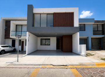 Casa de 3 habitaciones, León · Casa Nueva en Venta en La Querencia | 3 Recámaras, Estudio y Jardín, León, Gto.
