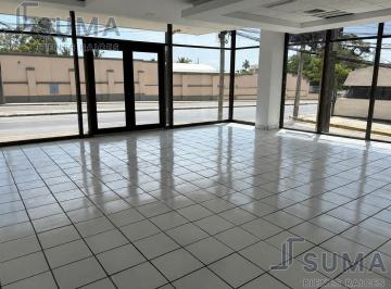 Local comercial · 220m² · 2 Estacionamientos · Local en Renta en Col. Sierra Morena, Tampico Tamaulipas.