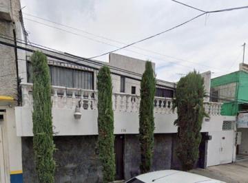 Casa de 4 habitaciones, Iztapalapa · Casa en Venta! Calle Silos, Los Cipreses, Iztapalapa, Cdmx. ¡Gran Oportunidad!