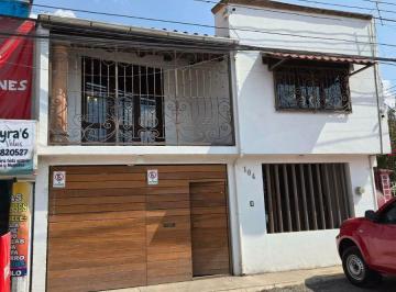 Casa de 4 habitaciones, Mineral de la Reforma · Casa Sobre Av Tucanes en Tulipanes Pachuca a 5 Minutos del Aurrera Perfecta Para Consultorios