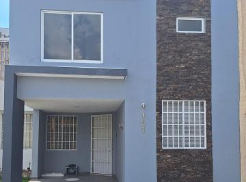 Casa en condominio de 3 habitaciones, Zapopan · Casa en Coto de 2 Niveles