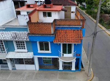 Casa · 140m² · 3 Recámaras · 1 Estacionamiento · Casa en Martires de Chicago, a 5 Min. del Centro