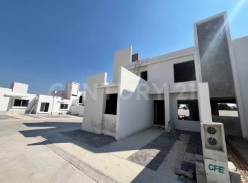 Casa · 135m² · 4 Recámaras · 1 Estacionamiento · Casa en Venta en San Juan del Río, Querétaro.