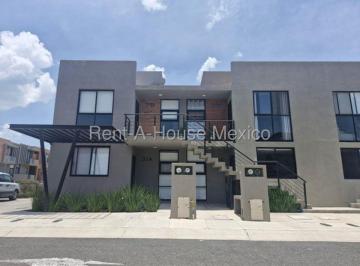 Departamento de 3 habitaciones, El Marqués · Zakia Rento Departamento con Roof en Privada con Amenidades 3 Recamaras 2 Bñaos 2 Coches