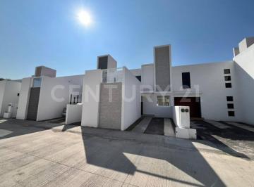 Casa · 138m² · 3 Recámaras · 1 Estacionamiento · Casa en Venta en San Juan del Río, Querétaro