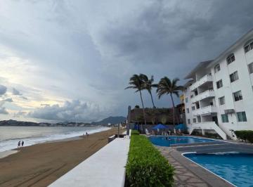 Departamento de 3 habitaciones, Manzanillo · Departamento Frente a Playa "Las Brisas" con Hermosas Vistas